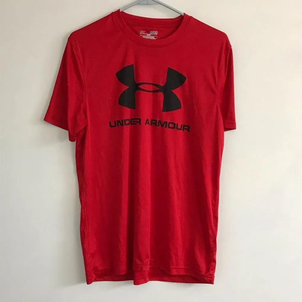 Under Armour Heat Gear Red Sz Medium Loose Fit Mens Shirt Tee Tshirt Crew Neck